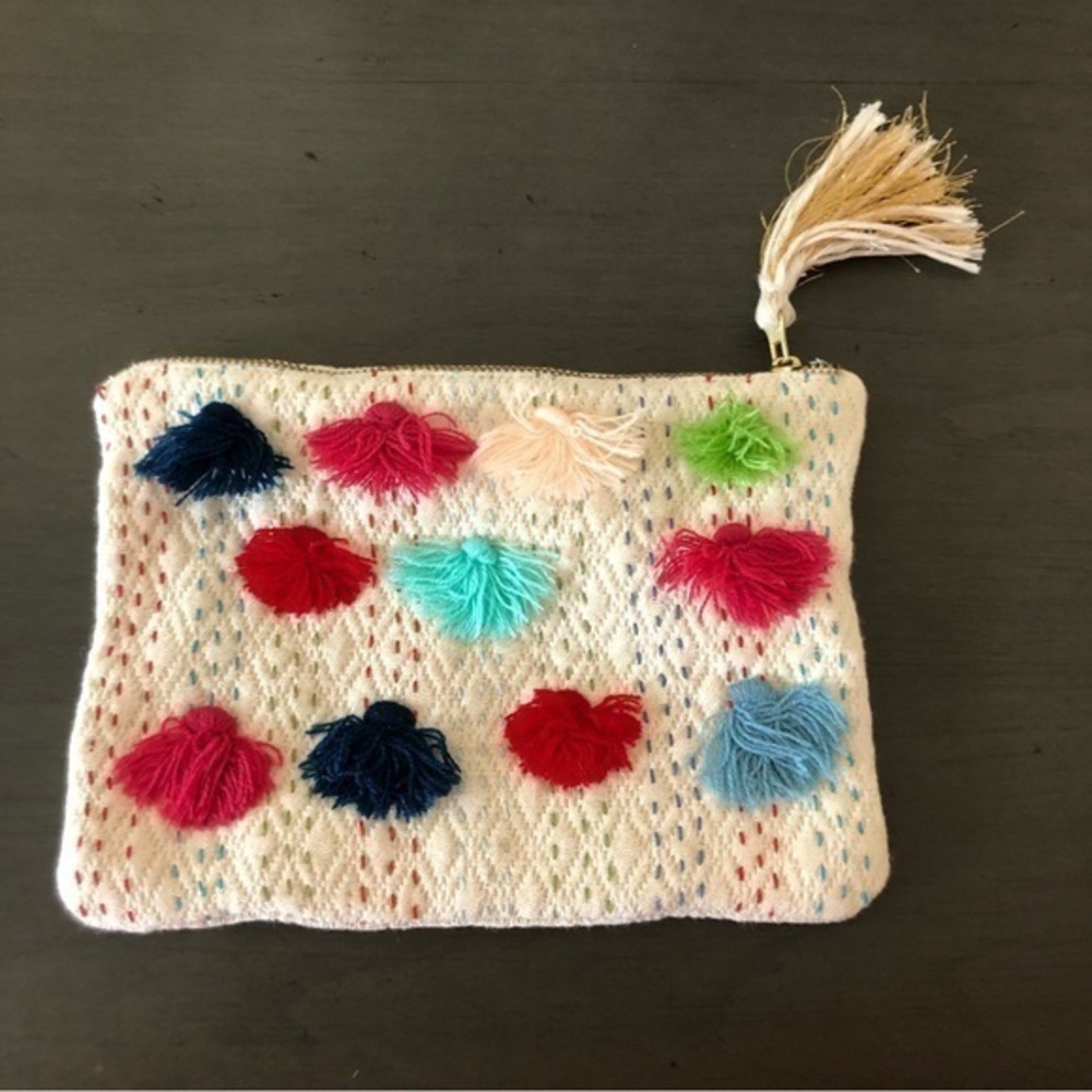Knit Makeup Case Cosmetics Clutch Handbag Multicolored Pom Pom Tassels Zipper